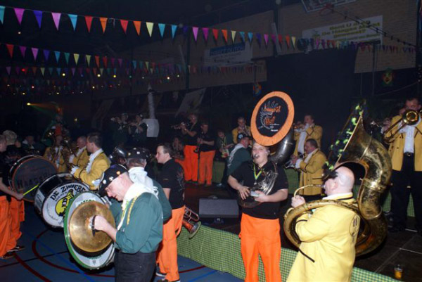 Kreesiebal08139